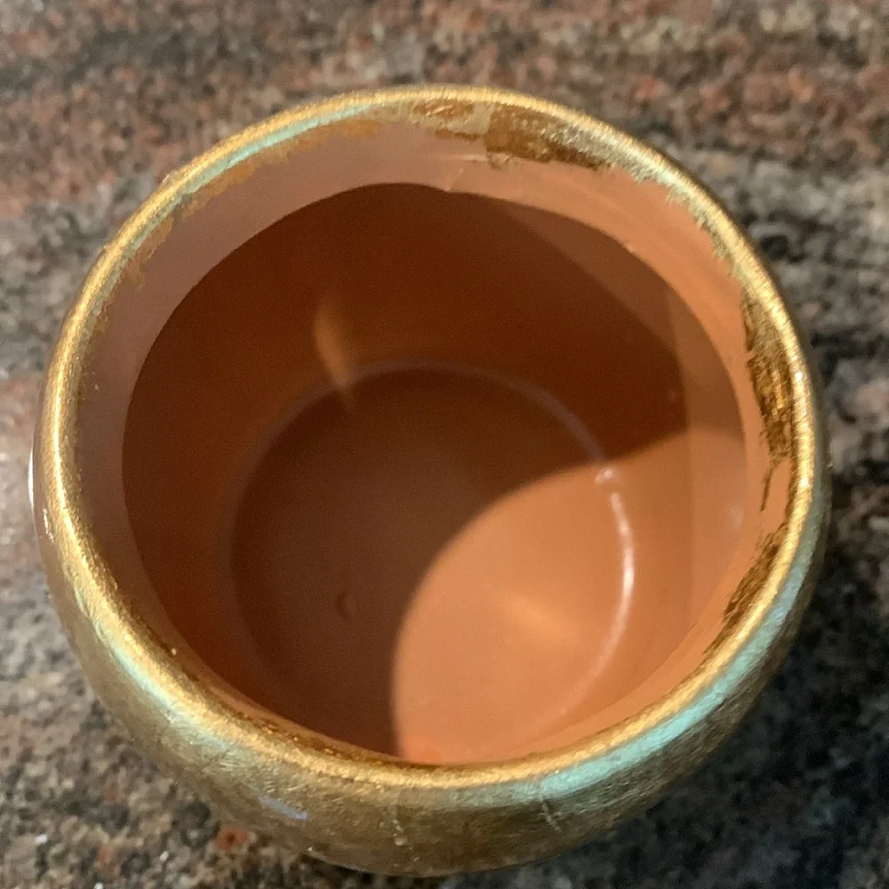 Mini gold planter pot